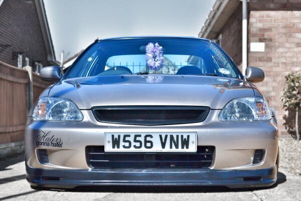 ajcoupe's tweet photo. Getting low #low #hydraulics #civic #Honda #slammed #stance http://t.co/JfmLobDfcW