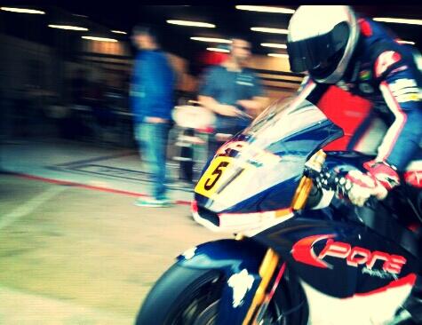 EdgarP57Site's tweet photo. Que paséis buen fin de semana todos, en especial tu @edgarpons1 ;) http://t.co/W4rblVj70i