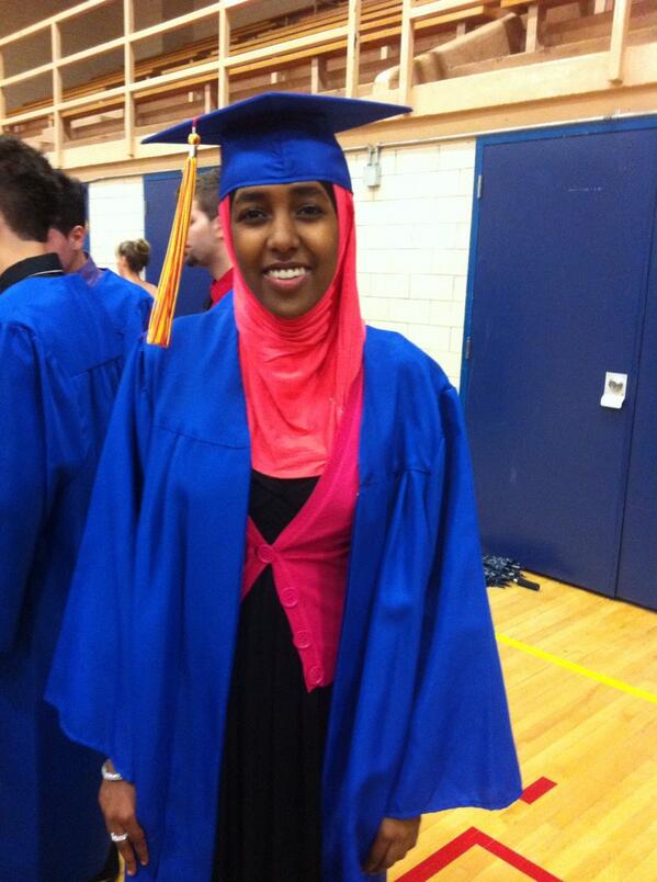 Sumaziing's tweet image. Momma I made it 😝 #Grad2013