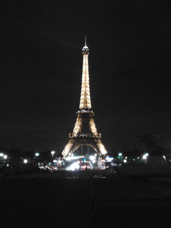carmenmacaron's tweet photo. Nostalgia @beatemarea @Marlisparis  @Sarailaguay  @cuko83 @scontrerases #cris http://t.co/HvNJx0Zkq2