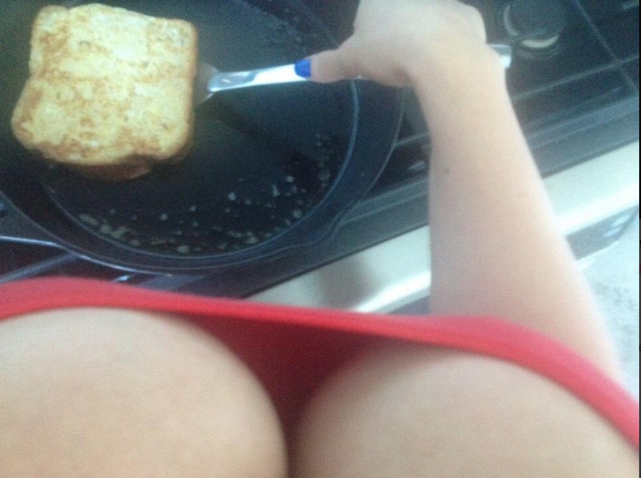 Hace tanto frió , como para prepararse un rico lonchecito , no creen ! http://t.co/hRu4mKtzb5
