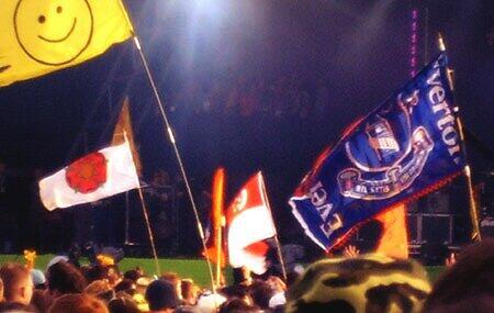 notreve1969's tweet photo. @benjyedgar @Everton we get everywhere #glastonbury http://t.co/kDFtbUl5C0