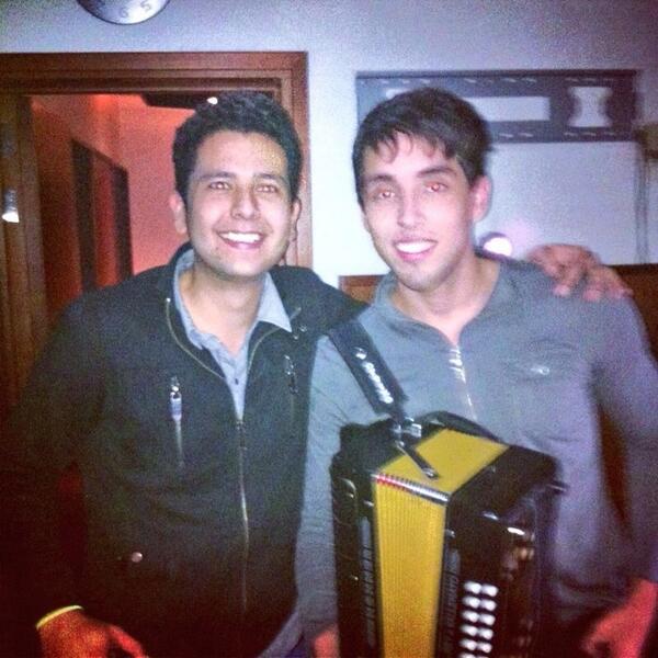 Amigos con la bendición de dios aquí les presento mi nuevo compañero @javiermatta el apoyo lo necesitamos de ustedes