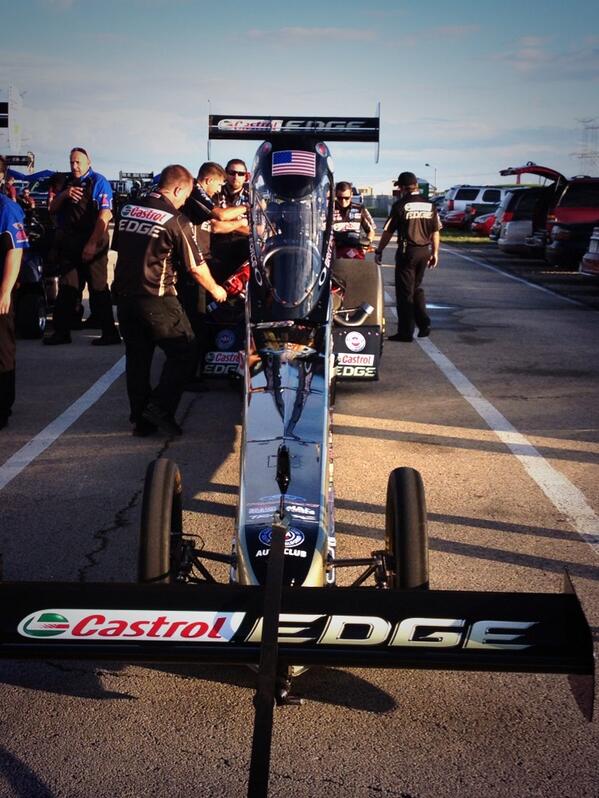 JFR_Racing's tweet photo. The #boss500 powered TF dragster coming up. #NHRA @brittanyforce @Route66Raceway http://t.co/7FO0Vf7nUq