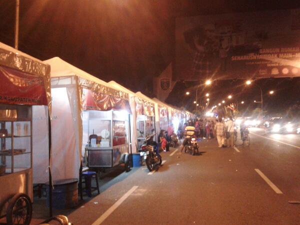 PUJAMARI (pusat jajanan malam hari) ngawi