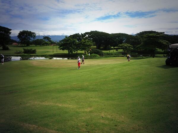 FIRMCRI's tweet photo. #TorneoDeGolfCasaRonaldMcDonald2013 http://t.co/MYQKFA9cjP