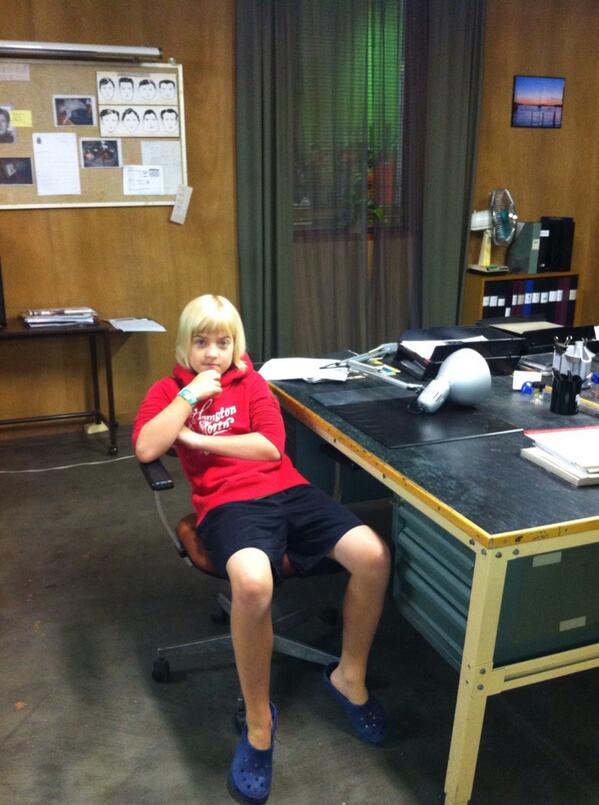 Spetz1973's tweet image. Nu har jag och dottern varit på liten fyndtur @camillalackberg 😃#inspelningsstudio#Tanum