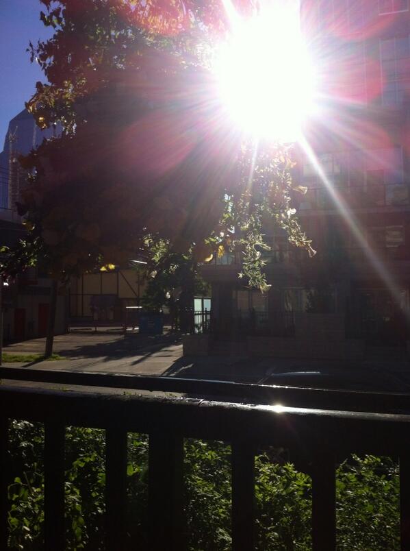 LaurierLounge's tweet photo. Long weekend good start =Laurier lounge brunch and drinks http://t.co/E9YaTFGV8X