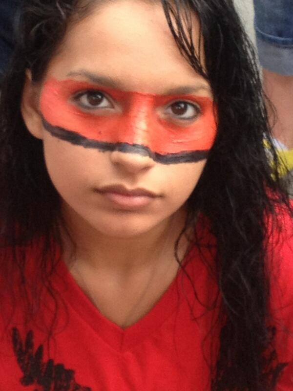 NewGrowthYG's tweet photo. Can you say Pocahontas? Indian Nation get ready! @forwardcon #forward2013 http://t.co/qmqouBrdqB