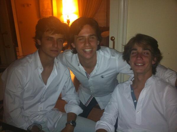 Crisvilla88's tweet photo. @pastillas93 @fransoroa @pepe_murga http://t.co/OyUufd5DXe