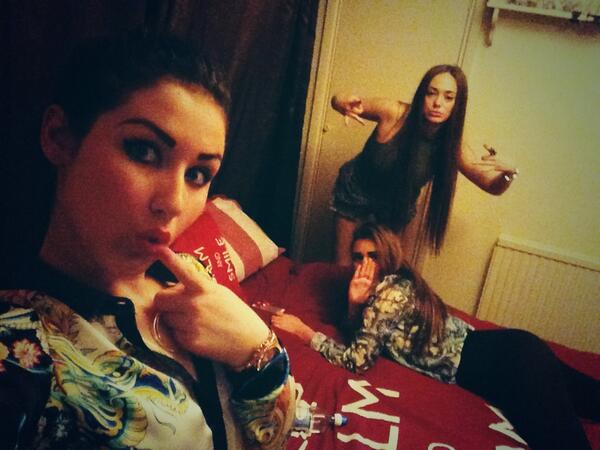 alexmayhewxx's tweet image. #notmodels