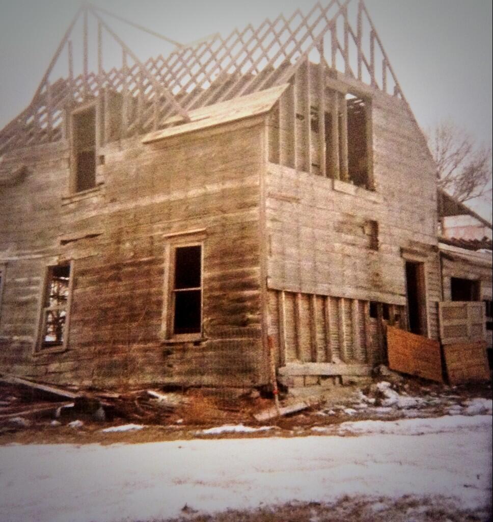 The house on my great grandparent's farm, where my grandfather was born, as it was in 1988.