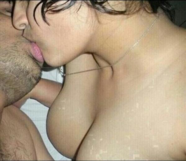 soosoo1135's tweet photo. يا فديت حبيبي http://t.co/qr2M1QahUB