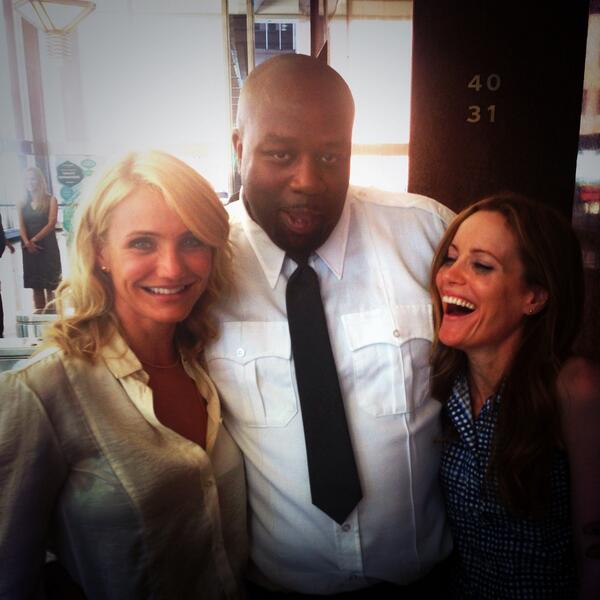 RT @irvgotti187: There's something about BJ. BJ with his 2 leading ladies. Lol. Cameron Diaz and Leslie Mann. http://t.co/VW3zdXpIpb