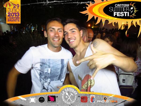 Summer Festi en La Cantera, con su barbacoa, piscinita, musiquita... y un monton de fotos de nuestros amigos d