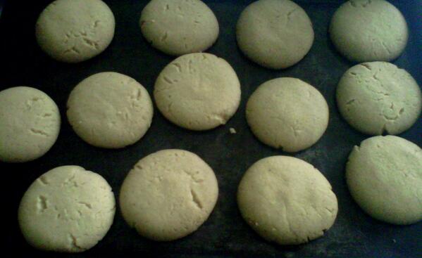 CaseritosDulces's tweet photo. polvorosas saliendo del horno. http://t.co/DrgTpAiGxg