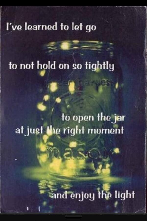 runnergerlliny's tweet photo. #letgo #justbe #inandnotof #smelltheflowers http://t.co/ibzpiWVUbP
