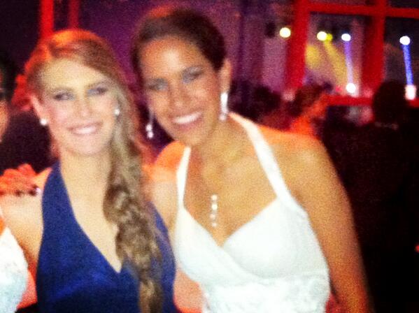 ana_mpd_'s tweet photo. Te extrañaba mucho!! @BarbaritaMtz http://t.co/E7v1ofjIzT