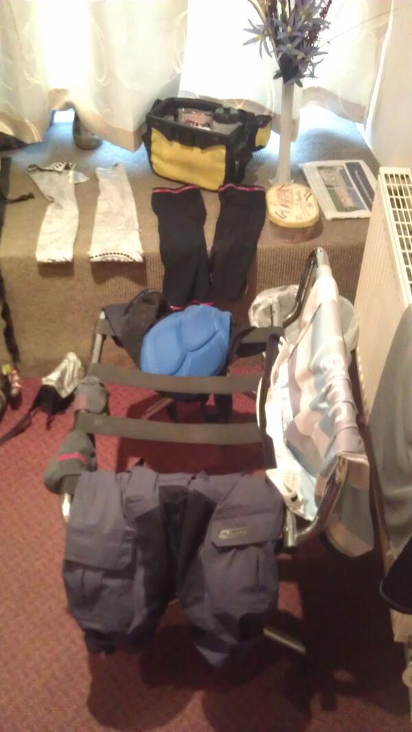 Kit all dry, just have to remember which bit goes where... rough night in little Ibiza (bodmin). #flapjackpower