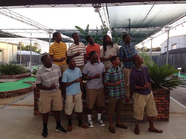 squrit2's tweet photo. My kappa league brothers http://t.co/Di3it45UOX