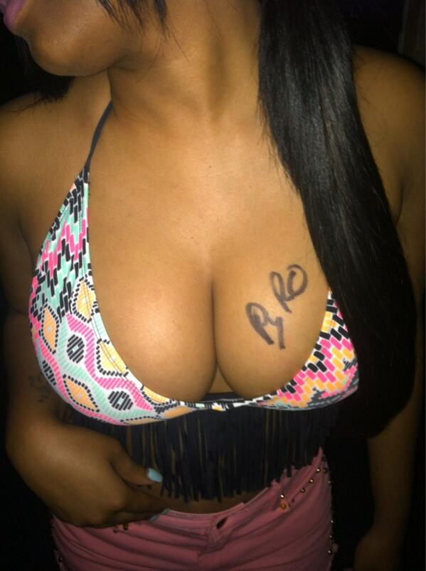 IAm_Pyro's tweet image. Just Figured IDE Show Yall My Favorite Titties Of The Week #TeamPyro lol