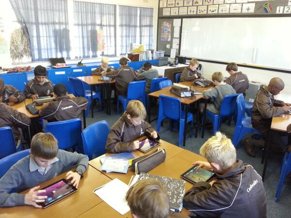 JohnHHuggett's tweet photo. @CordwallesPS #ipad 30min into the lesson. Engagement level still 100%. Boys working at their individual level. http://t.co/JO7SSzTIQt