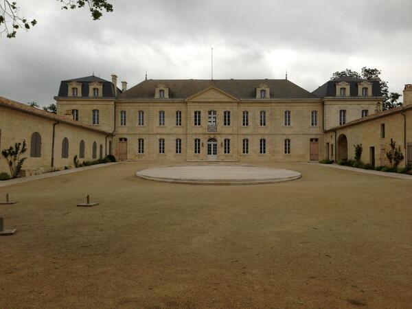 Stunning Chateau Soutard. Just 2 minutes from UNESCO site of Saint-Emilion &amp; site of our #wine dinner last night.