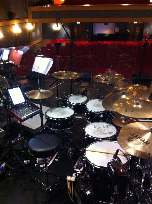 jonathanlingman's tweet photo. @DrumChannel gotta love the @dwdrums http://t.co/Vjy8XaGeTe