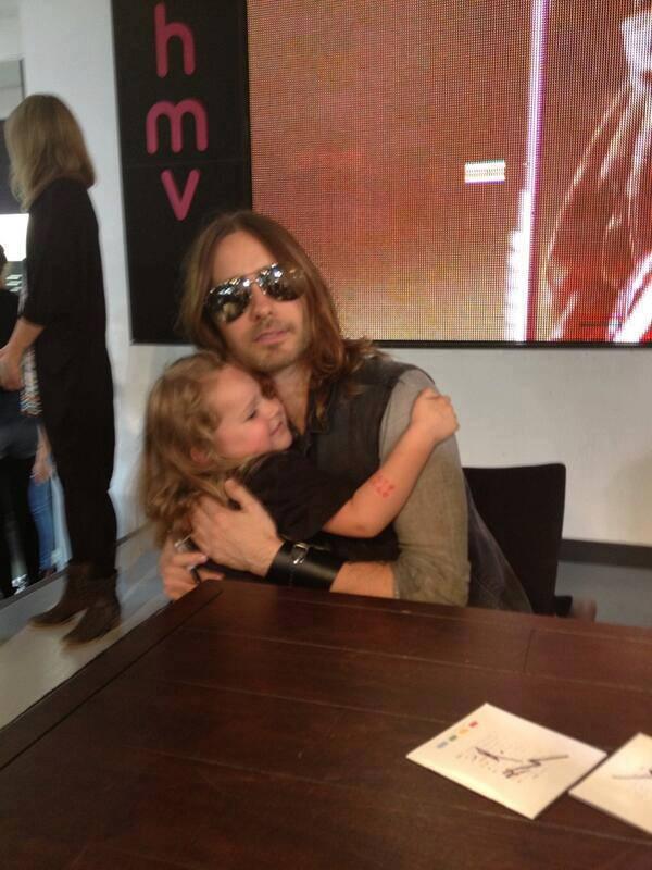 primaljenn's tweet photo. Aww, This is so cute! :) @anissa271 http://t.co/foYrzO3e8i