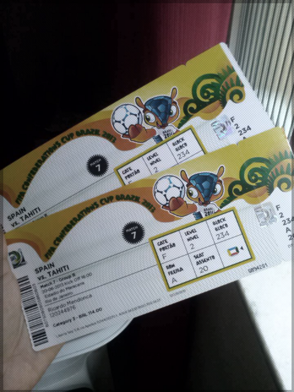 Ricardz7's tweet photo. Vou ir no jogo da Espanha x Taiti com a @SilvanaCRF .. =) http://t.co/pHsxyxYOzw