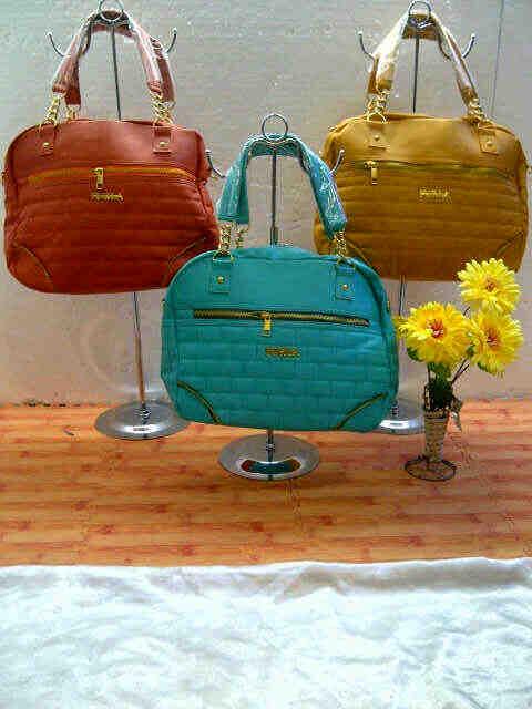 NextOnShop's tweet image. Miumiu IDR 90