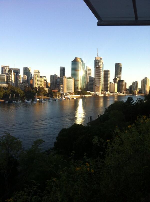 Beautiful morning here in Brisbane. Just finished a live cross with Channel 7 Sunrise!!! Drive safe!!!