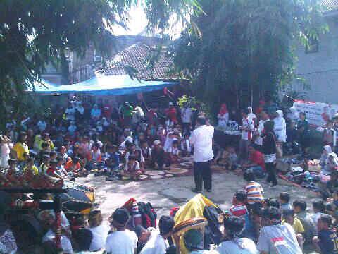 #RIDOsatuputaran RT <a href="/kangtoharudin/">#TerusBergerak</a>: Suasana kampanye terakhir mang <a href="/OdedMD/">Oded Muhamad Danial</a> di Sekeloa.