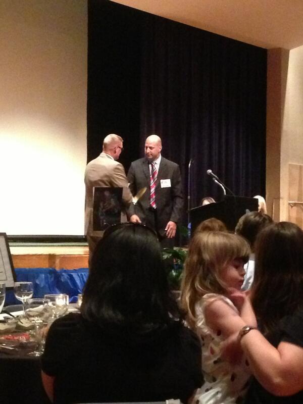 TexasJewishPost's tweet image. "Here is a clock to remember all of your time here..." - Andy Dropkin, presenting a gift to Phil Rosenfeld. #TJP