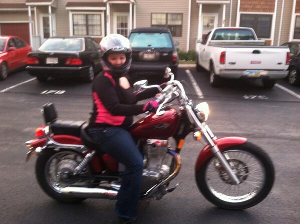 4L3X15's tweet photo. motorcycle <3 http://t.co/dQ0eb8Flk9