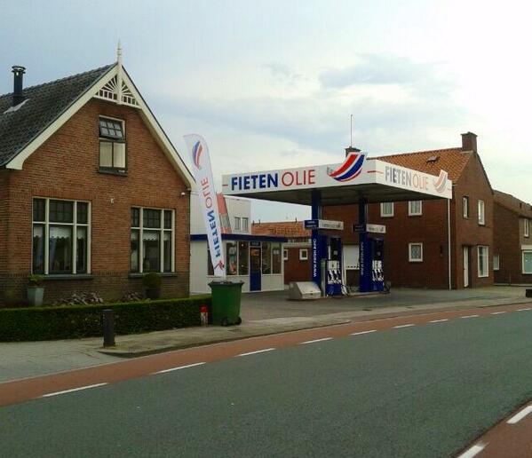 Vandaag is ons nieuwe #tankstation in #Nijverdal geopend. Dus ook in Nijverdal,  #voordelig tanken bij Fieten Olie!