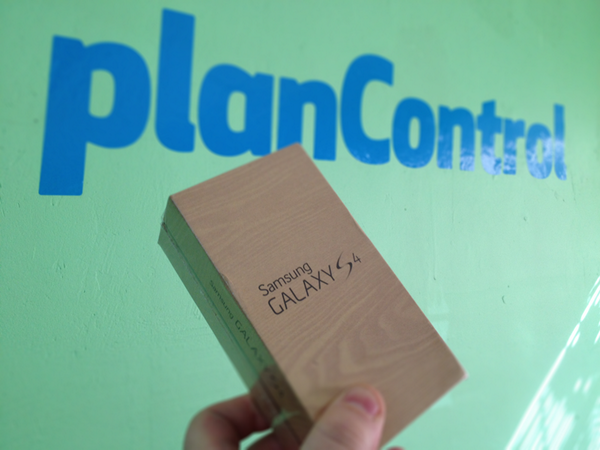 planControl tweet media