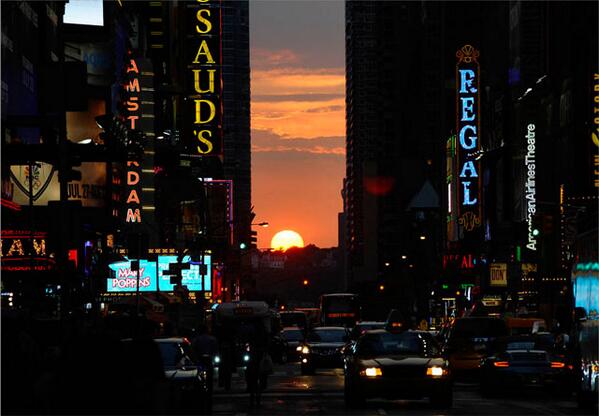 Preciosa puesta de sol en Nueva York. #EstadosUnidos