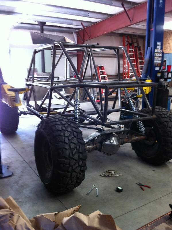 Bigbertha775's tweet photo. Getting her built! http://t.co/pWgnvNGxWr