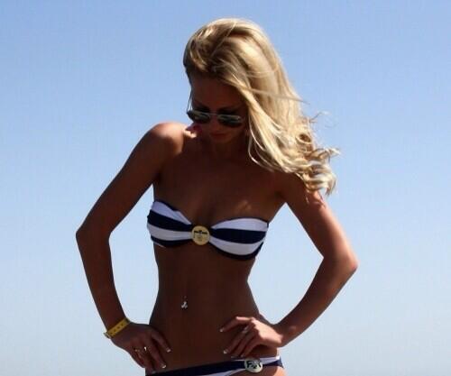 Perfect_Avis's tweet image. ✨ AVI ✨ let me know if you want it. i'll delete it.