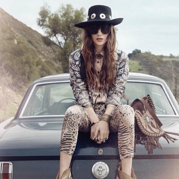 Perfect_Avis's tweet image. ✨ AVI ✨ let me know if you want it. i'll delete it.