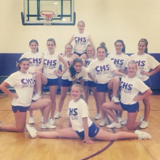 iAmCheer4's tweet photo. Varsity cheer <33 @CheerCrazy4 http://t.co/8DMmDtVfGv