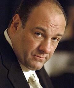 James Gandolfini. (18 de septiembre de 1961 - 19 de junio de 2013) - Página 5 BNKUFWaCcAAcGKI