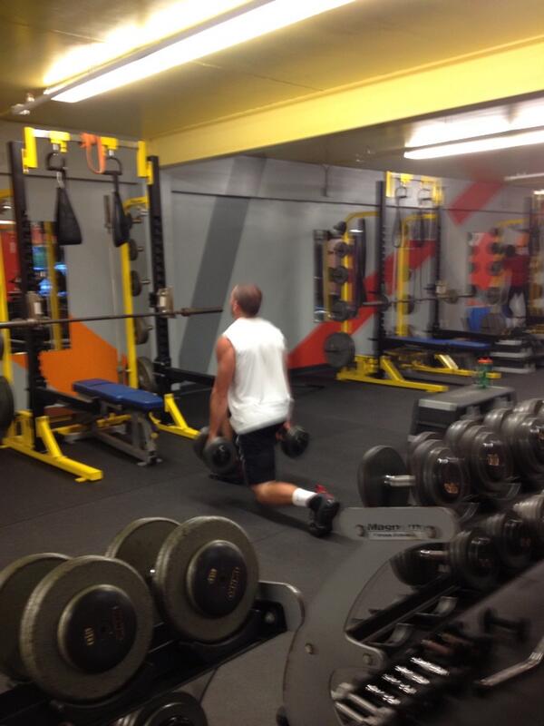 RepFitness_'s tweet image. Athletes putting in overtime this week at repfitness #gettinganedge #workinghard