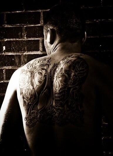 CharlieClapham's tweet photo. Best back piece to come out @KazbahLeicester ? What you recon? #tattoos #backpiece #kazbah #mydaddidthatshizzle http://t.co/W7btTKtP9n