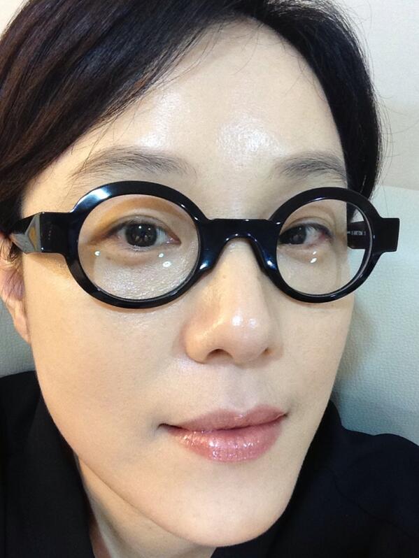CJO 쇼핑 아이스파운실러 런칭 준비하며 오랜만에 셀카~😜 오늘밤 11:50분 생방송! 꼭 봐주실꺼죠.😍