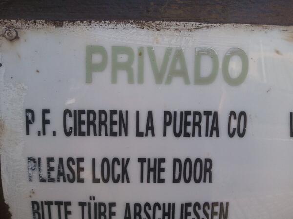 LauraLacarra's tweet image. Cierra la puerta co #aos2013