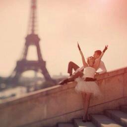 LadyCoco666's tweet photo. #paris always a good idea! #fallinlove#thoughtoftheday http://t.co/9rmeHZ5F4t