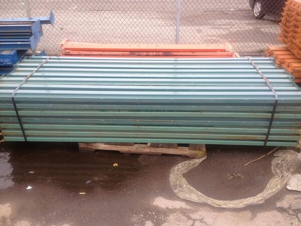 IntegrityMHSINC's tweet image. 108&quot; x 4&quot; TEARDROP BEAMS in our eBay store cgi.ebay.com/ws/eBayISAPI.d…
#usedpalletrack #usedpalletracknj #teardropracking