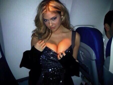 WeLikeKateDaily's tweet photo. Still the hottest girl in the universe #Kate #Upton y'all agree? http://t.co/sFj1RPPFeY